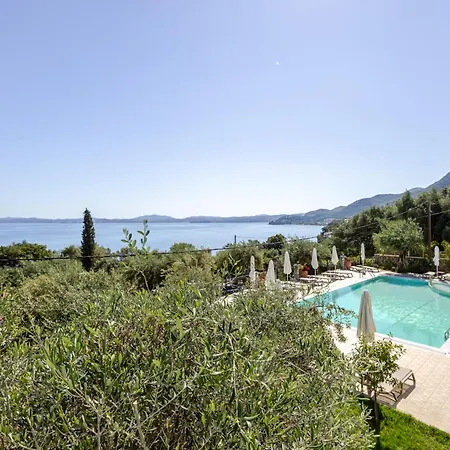 Crystal Blue Hotel, Barbati, Corfu アパートホテル