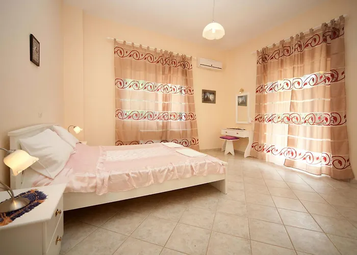 Crystal Blue Hotel, Barbati, Corfu 公寓式酒店