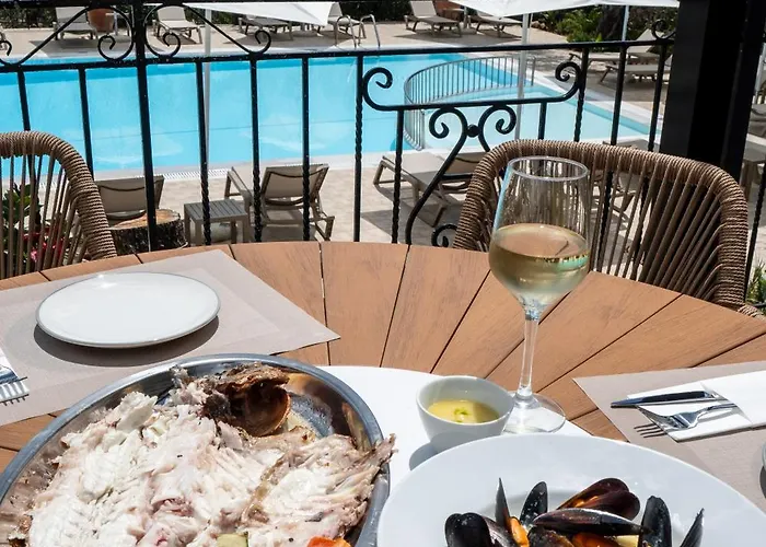 Crystal Blue Hotel, Barbati, Corfu 公寓式酒店 巴尔巴蒂