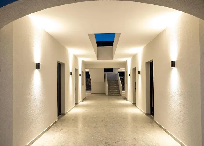 公寓式酒店 Crystal Blue Hotel, Barbati, Corfu 巴尔巴蒂