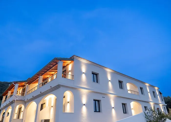 公寓式酒店 Crystal Blue Hotel, Barbati, Corfu 巴尔巴蒂