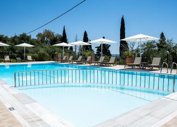 Crystal Blue Hotel, Barbati, Corfu 公寓式酒店 4*