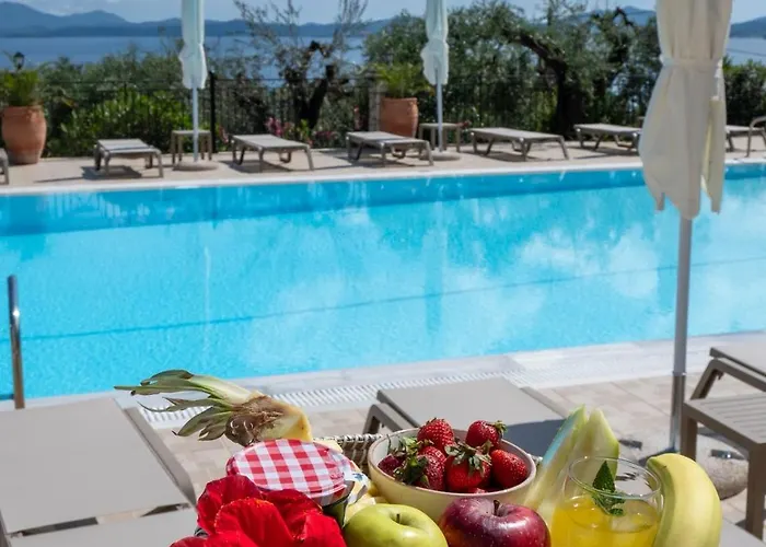 公寓式酒店 Crystal Blue Hotel, Barbati, Corfu 巴尔巴蒂