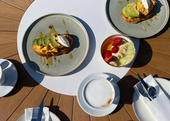 Crystal Blue Hotel, Barbati, Corfu Hotel apartamentowy 4*