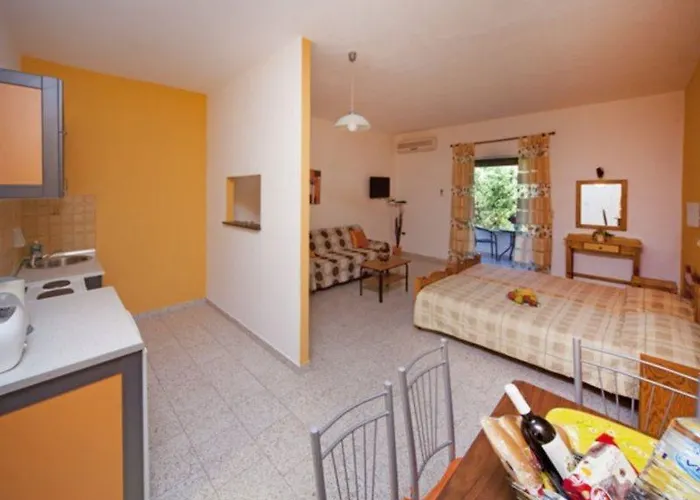 Crystal Blue Hotel, Barbati, Corfu 4* Barbati