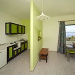 Lägenhetshotell Crystal Blue Hotel, Barbati, Corfu 4*