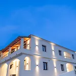 מלון דירות Crystal Blue Hotel, Barbati, Corfu בארבאטי