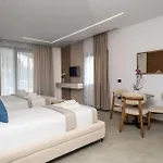 מלון דירות Crystal Blue Hotel, Barbati, Corfu 4*