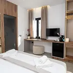 Crystal Blue Hotel, Barbati, Corfu برباتي