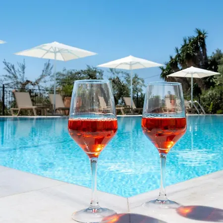 Lejlighedshotel Crystal Blue Hotel, Barbati, Corfu Mparmpati