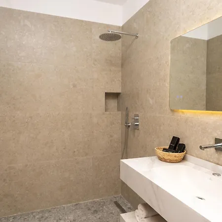 מלון דירות Crystal Blue Hotel, Barbati, Corfu 4*