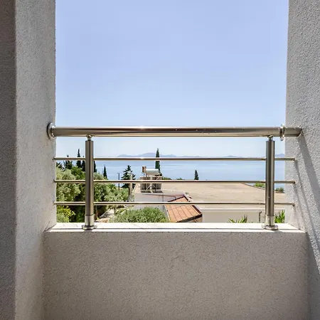Crystal Blue Hotel, Barbati, Corfu Lejlighedshotel