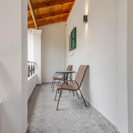Апарт-отель Crystal Blue Hotel, Barbati, Corfu