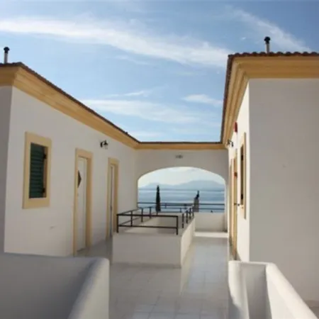 Crystal Blue Hotel, Apart Otel Barbati