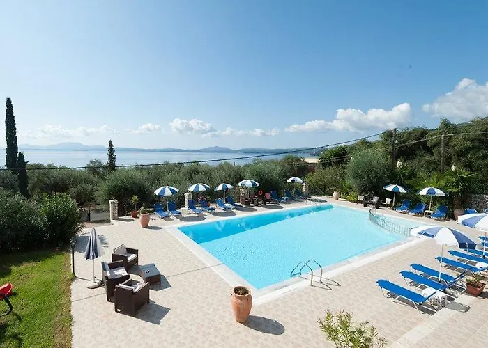 Crystal Blue Hotel, Barbati, Corfu 公寓式酒店