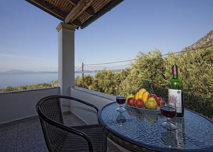 公寓式酒店 Crystal Blue Hotel, Barbati, Corfu 巴尔巴蒂