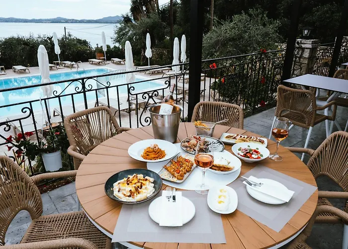 公寓式酒店 Crystal Blue Hotel, Barbati, Corfu 巴尔巴蒂