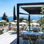 Crystal Blue Hotel, Barbati, Corfu Hotel apartamentowy 4*