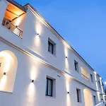 Hotel apartamentowy Crystal Blue Hotel, Barbati, Corfu 4*