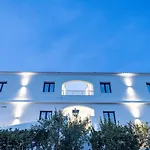 Ξενοδοχείο με διαμερίσματα Crystal Blue Hotel, Barbati, Corfu