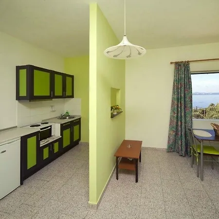 Hotel apartamentowy Crystal Blue Hotel, 4*