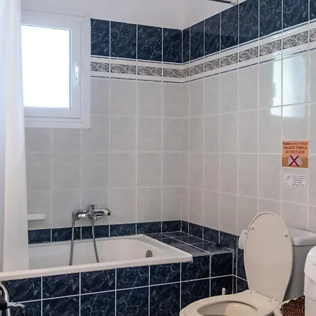 Crystal Blue Hotel, 3* Barbati