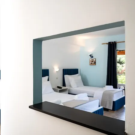 Crystal Blue Hotel, 3* Barbati