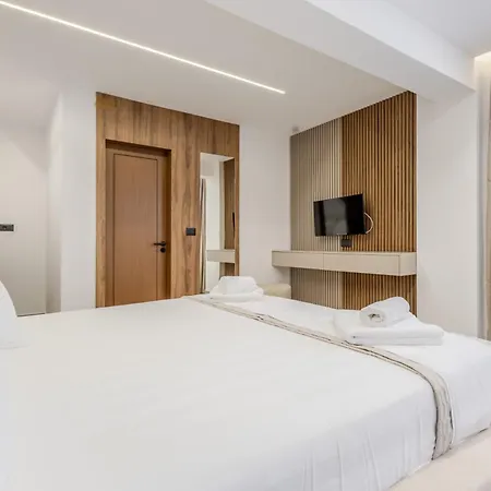 Crystal Blue Hotel, Barbati, Corfu Hotel de apartamente