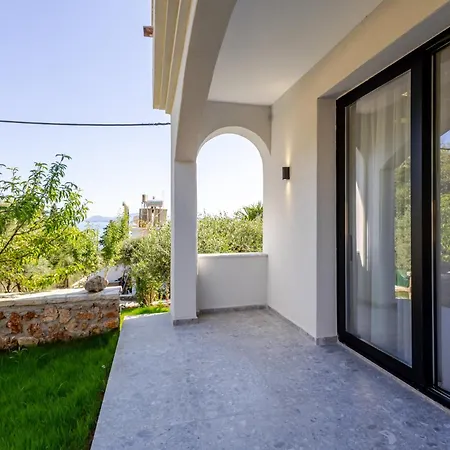 Crystal Blue Hotel, Barbati, Corfu Appart hôtel Barbati